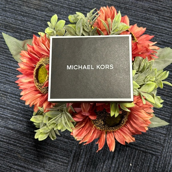 🌟✨ Brand New Michael Kors Jet Set Men's Slim Billfold Wallet - Black 🖤 - Picture 1 of 3